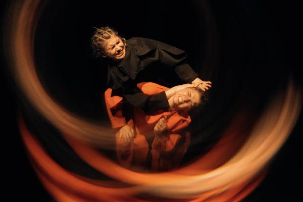 Teatro Movimiento Anstatuanto